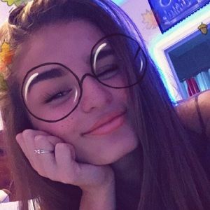 Meet your Posher, Sofia